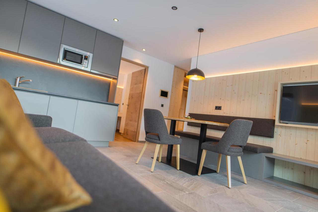 Ganovhof Apartment San Valentino alla Muta Luaran gambar